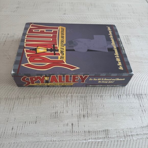Vintage 1999 Spy Alley The Game of Suspense and Intrigue - Picture 10 of 13